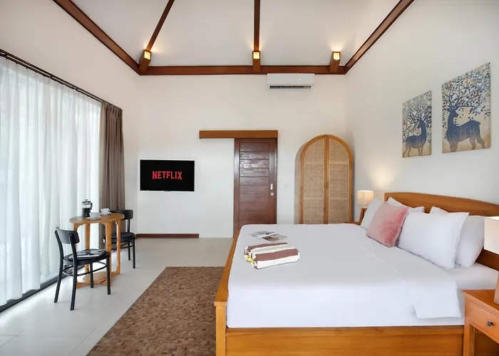 Huge 11 Bedroom Villa, Sleeps 41, Prime Area, Near ヴィラ チャングー