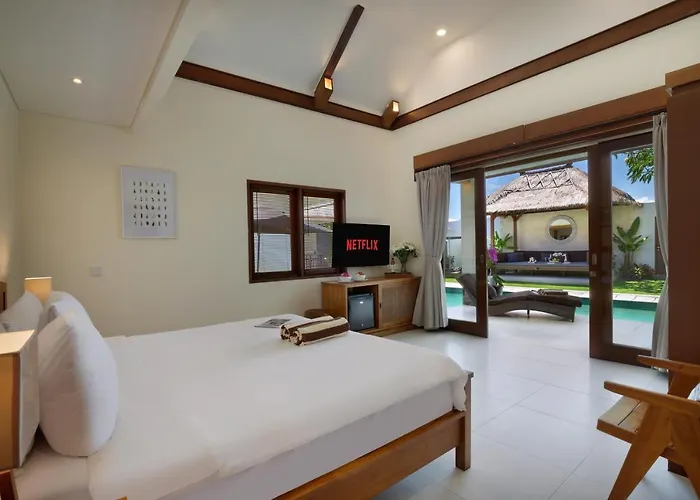 Huge 11 Bedroom Villa, Sleeps 41, Prime Area, Near Villa